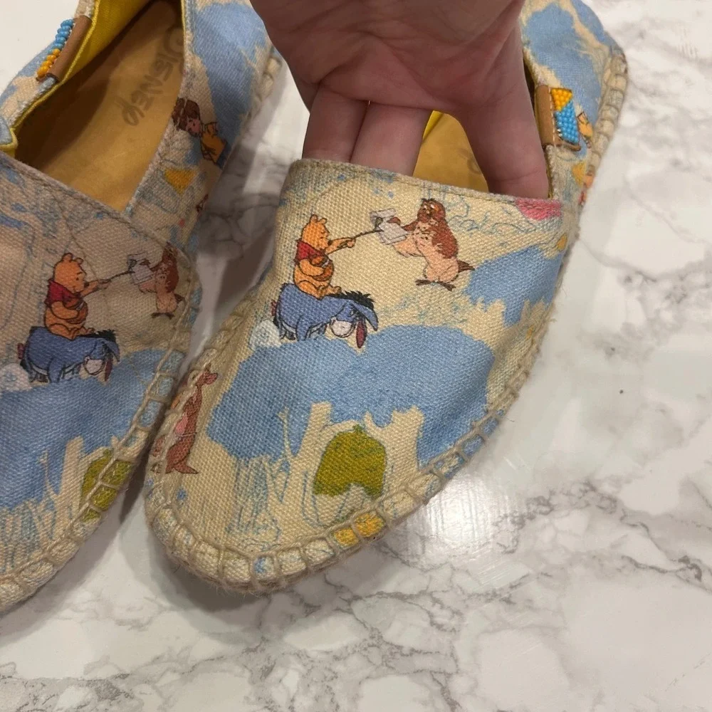 Disney Ubuntu Winnie the Pooh Espadrilles Slip On Shoes 6.5W